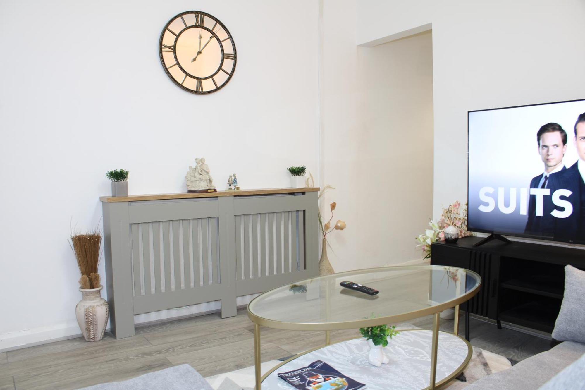 F2S Serviced Apartments 2Bedroom Terrace House With Free Wifi Netflix Suitable For Contractors Walking Distance To Train Station Derby Dış mekan fotoğraf
